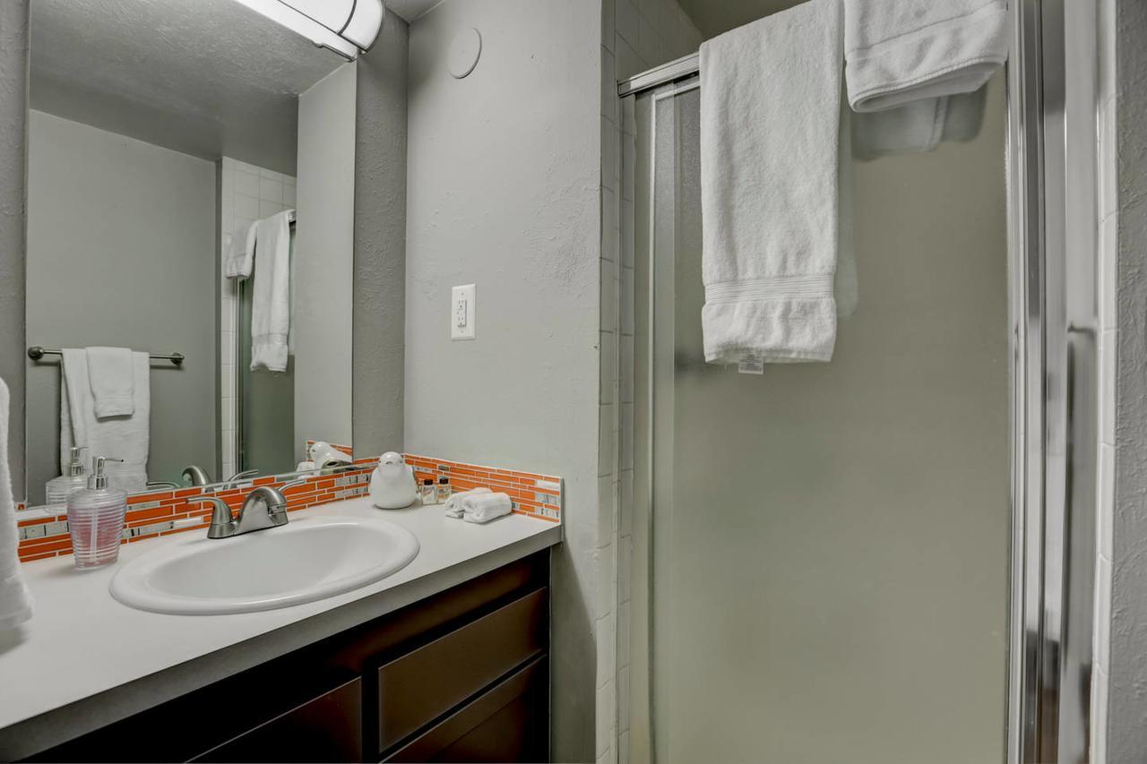 Two-Bedroom On Pennsylvania Denver Luaran gambar